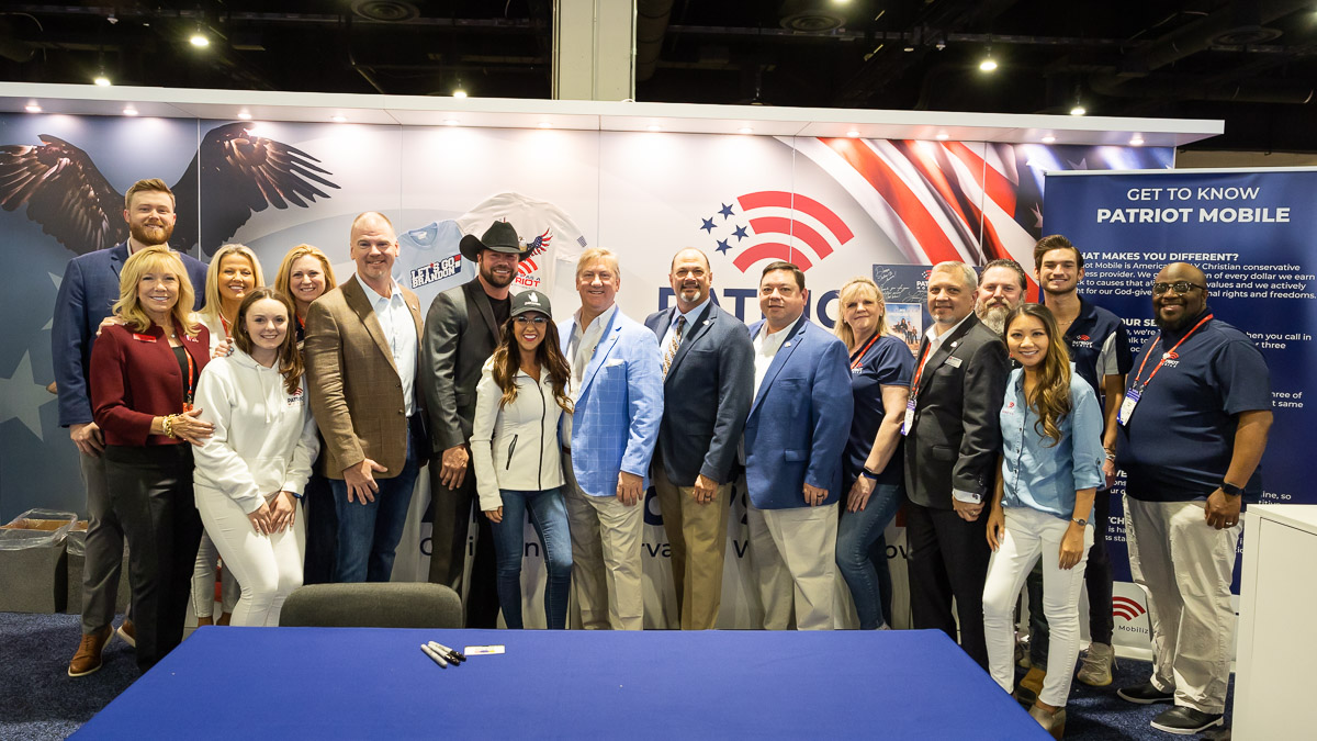 CPAC 2023 Patriot Mobile Joins Influential Conservatives in Washington DC