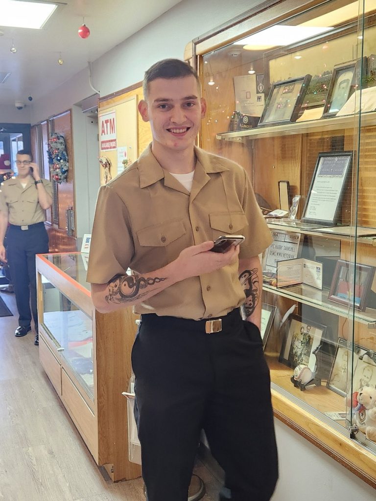 cellphones for soldiers