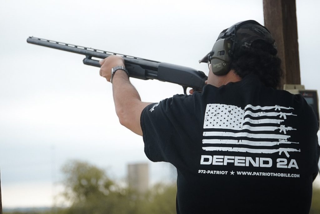Gun